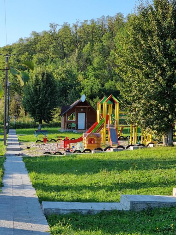 Шафран Hotel Krasnaya Slobodka Kültér fotó